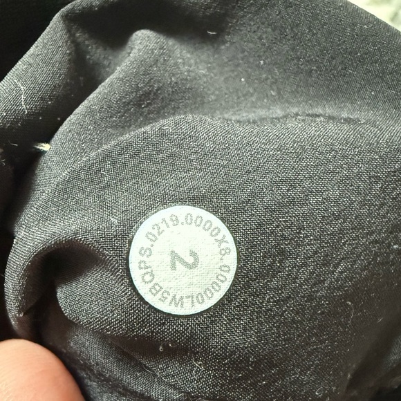 Lululemon On the Fly Wide-Leg 7/8 Pant *Woven - Picture 5 of 11